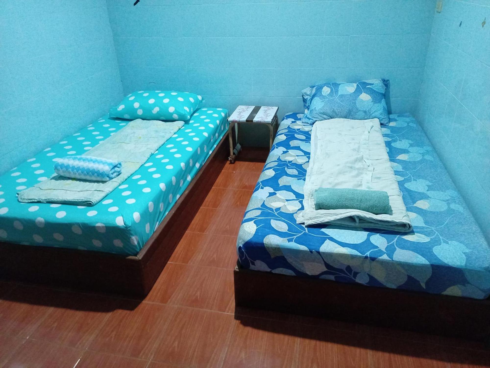 Np Guesthouse Трат Екстериор снимка